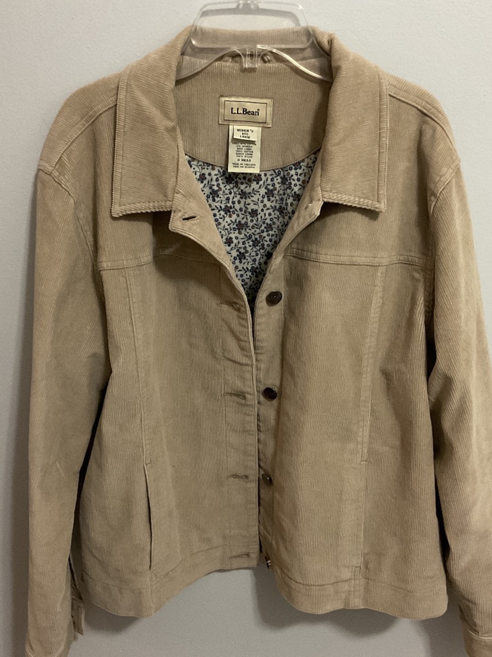 Women’s LL Bean Short Corduroy Barn Jacket, Tan, Large